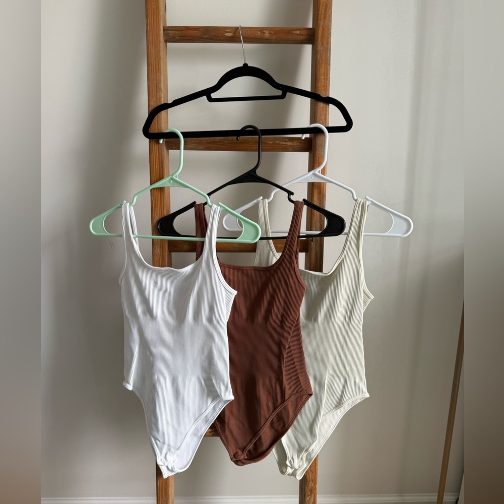 Set of 3 Ribbed Body‑Con Bodysuits – Size S
